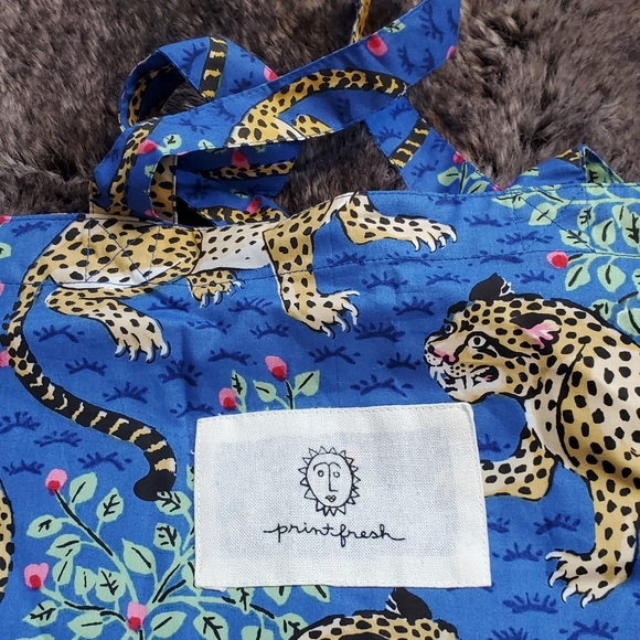 Anthropology PRINT FRESH Bagheera Leopard Pattern Organic Cotton Tote - Picture 2 of 2